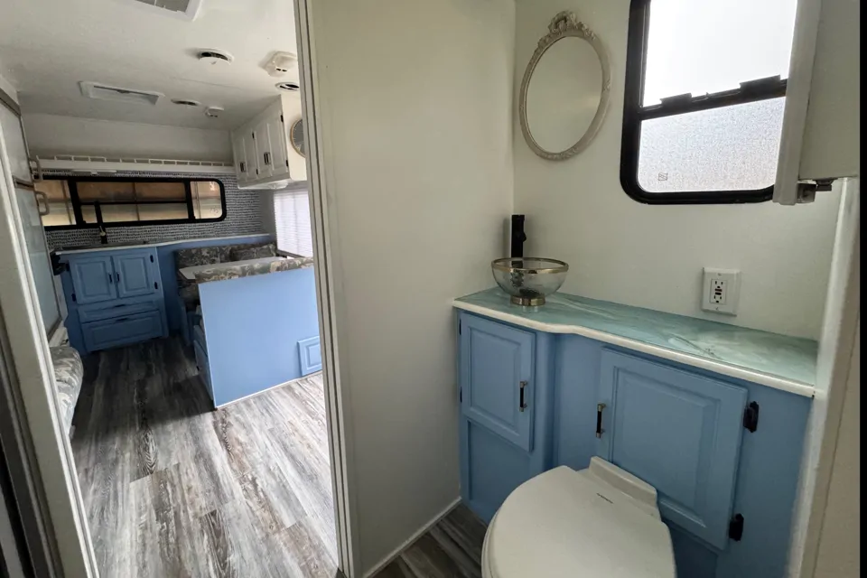 RV Rental - Beach Chicken 3