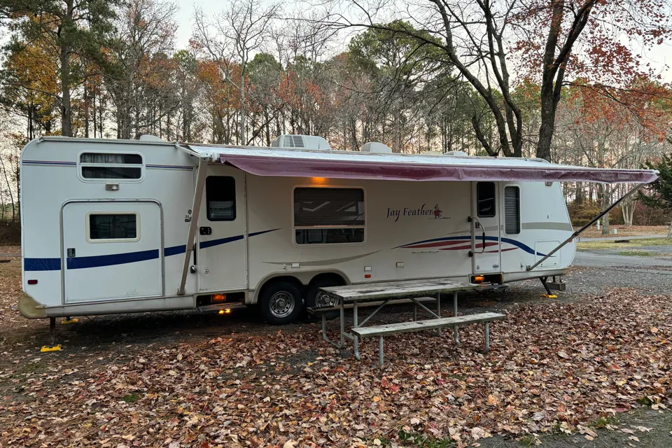 RV Rental Beach Chicken 5 Bunkhouse